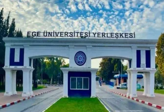 “Öğrencilerimizin her zaman yanındayız”