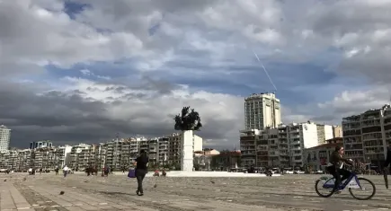 İzmir'de bugün hava nasıl olacak? İşte saatlik hava durumu 28.08.2023