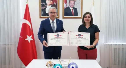 EÜ, Engelsiz Nişan ve Bayrak sertifikalarına kavuştu