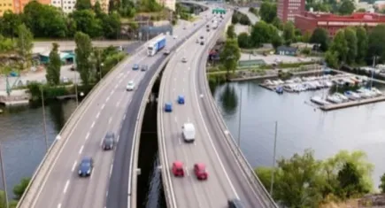 İsveç bir ilke imza atıyor: Elektrikli araçlar hareket halindeyken şarj edilebilecek