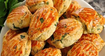 Pazar kahvaltısı tarifleri: Kolay dere otlu poğaça tarifi