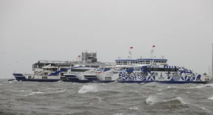Yolcuların dikkatine… Deniz seferleri iptal!