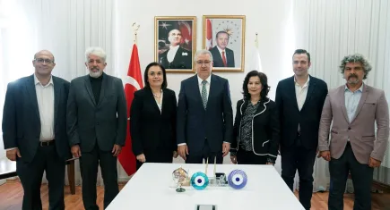 Egeli akademisyenler multidisipliner çalışmayla biyonik el protezi geliştirecek