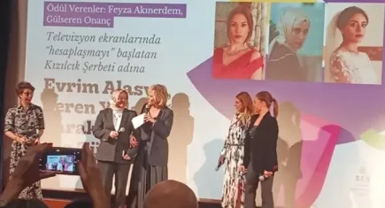 O ödüllerden biri de Kızılcık Şerbeti’ne 