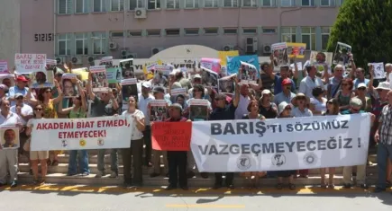 Barış akademisyenlerinin yeni sorunu: Emeklilikten dönüş!