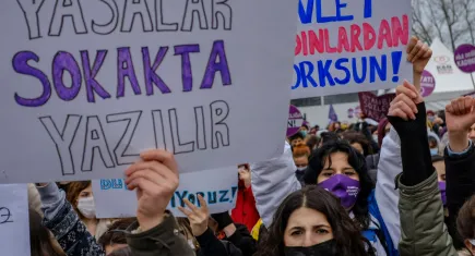 EŞİK’ten Medeni Kanun mesajı: Birlikte yaşayabilmemizin güvencesidir!