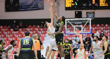 Potada Ege derbisi: Petkimspor, Denizli'yi ağırlıyor
