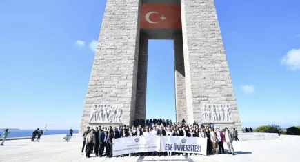 Egeli gençler “Çanakkale Ruhu”nu yaşatmaya devam ediyor