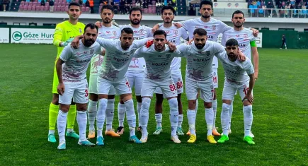 Kırmızı Şeytanlar, 1461 Trabzon'a mağlup oldu