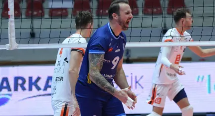Arkas Spor, Grozer ile 1 yıl daha devam ediyor