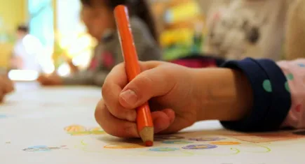 Karabağlar Belediyesi’nden ödüllü resim yarışması