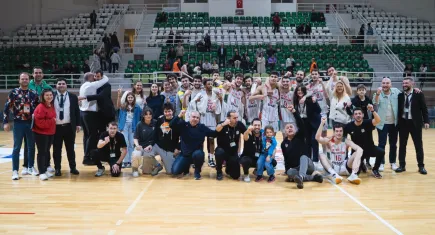 Bornova Belediyesi Karşıyaka, play- off hedefinden uzaklaşıyor