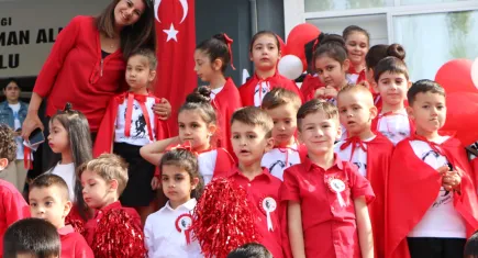 Makbule Süleyman Alkan Ortaokulunda 23 Nisan etkinliği