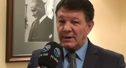 Şebnem Bursalı, Turgay Yokuş'un vefatını derin üzüntüyle paylaştı