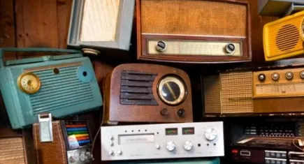 İzmir’de canlı radyo etkinliği katılımcılarını bekliyor