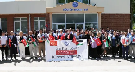 Rektör Prof. Dr. Budak, “İşgalin bir an önce sona ermesini temenni ediyoruz”