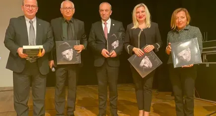 Aşık Veysel Ege Üniversitesi'nde anıldı