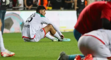 İzmir takımları, play-off'ta havlu attı