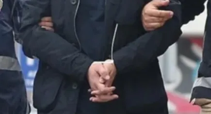 İzmir’deki FETÖ operasyonunda 8 gözaltı