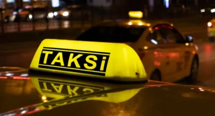 İzmir'de taksiye zam! İndi bindi kaç TL oldu?