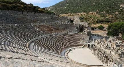 Uluslararası 7’nci Efes Opera ve Bale Festivali, İzmir’de başlıyor