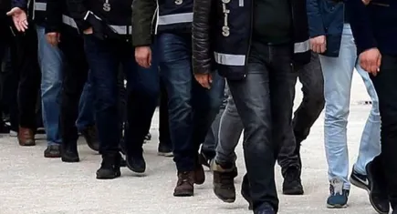 İzmir merkezli 100 milyonluk siber suç operasyonu