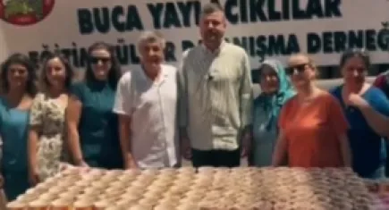 Başkan Duman’dan Buca’da aşure ikramı
