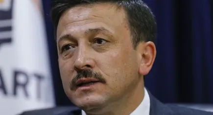 Hamza Dağ’dan Özgür Özel’ e sert sözler: Beyhude nutuk çekmeyi bırakmalı