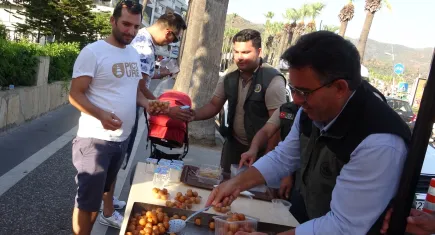 İtfaiye ekiplerine su taşırken ölen Şahin Akdemir için lokma hayrı yapıldı