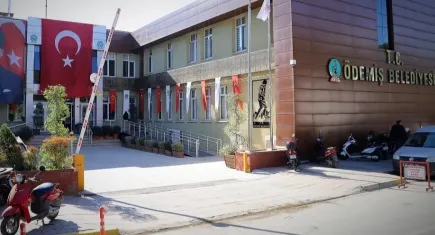 Ödemiş Belediyesi’nden 200 eve yemek desteği