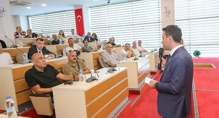 Başkan Önal, esnafın talep ve önerilerini dinlendi