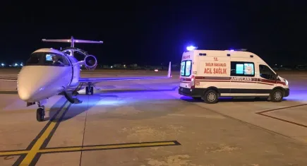 Ambulans uçak minik bebek için havalandı