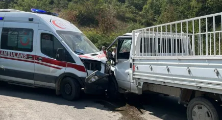 Bursa'da feci kaza: Çok sayıda yaralı var!