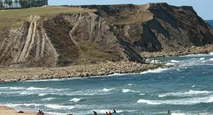Denizde boğulma tehlikesi geçiren çocuk, 6 günlük yaşam mücadelesini kaybetti!