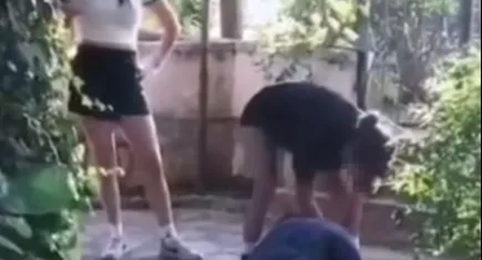 Muğla'da şoke eden kız kavgası