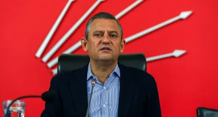 CHP'de 6 'ok'un rengi değişiyor