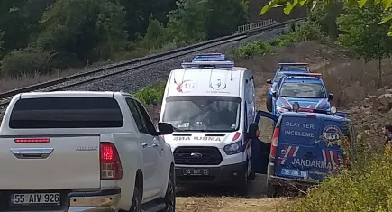 Samsun'da bir genç ağaca asılı halde bulundu
