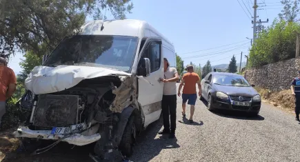 Antalya'daki kazada alman turistler yaralandı
