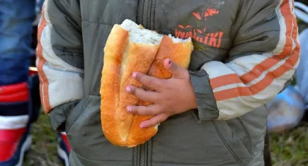 Türkiye, çocuklarda yoksulluğun en yüksek olduğu ülkelerden biri!