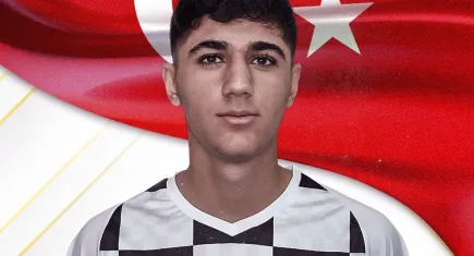 Manisa FK'nın genç oyuncusu Arık'a milli davet