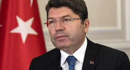 Bakan Tunç  AK Parti'nin 23. Kuruluş Yıldönümü dolayısıyla mesaj yayımladı!