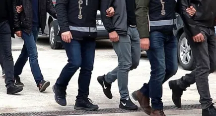 İzmir haber: Terör örgütü PKK'ya yönelik baskın!