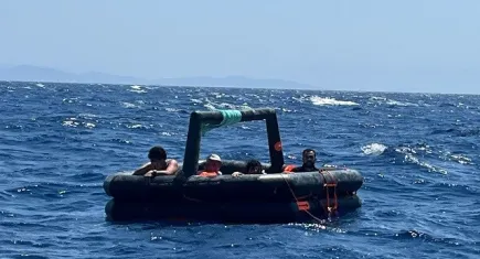 Bodrum'da 20 düzensiz göçmen kurtarıldı!