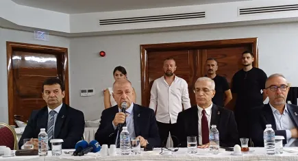 Ümit Özdağ: İzmir yangını sabotaj olabilir