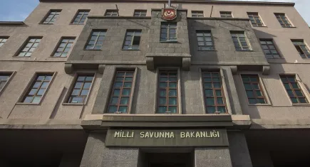 MSB'den İzmir'deki yangınlarla ilgili açıklama