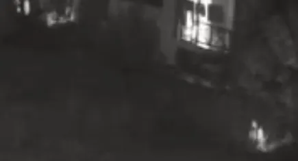 Turizm merkezi Bozcaada ilçesinde otluk alandaki yangında kundaklama iddiası