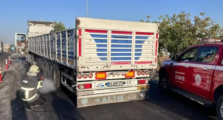 İzmir'deki yangından dönerken yanmaktan son anda kurtuldu