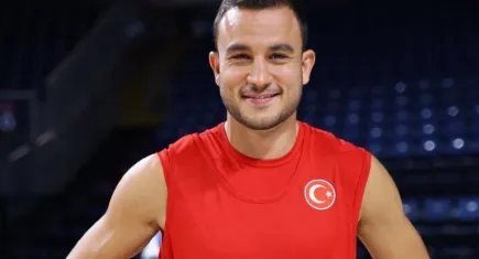 Manisa Basket'in kaptanı Mehmet Yağmur oldu