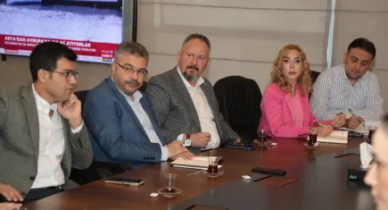 Kırkpınar ve Kandemir, kongreleri konu alan bir istişare toplantısı yaptı