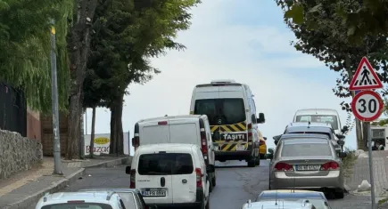 Okullar açılıyor... Velilerin başı servis ücretleri ile dertte!